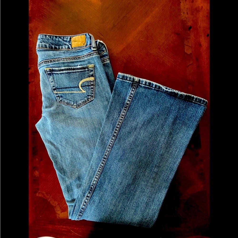 American Eagle Outfitters hipster size 4 like new!